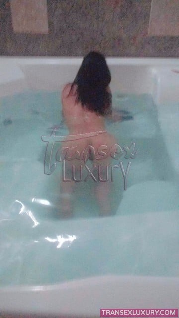 Mirella Gonçalves - Foto 14 de 48