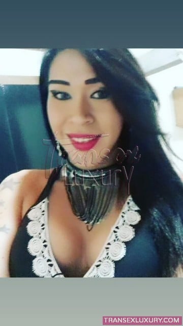 Mirella Gonçalves - Foto 15 de 48