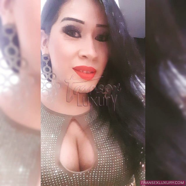 Mirella Gonçalves - Foto 17 de 48