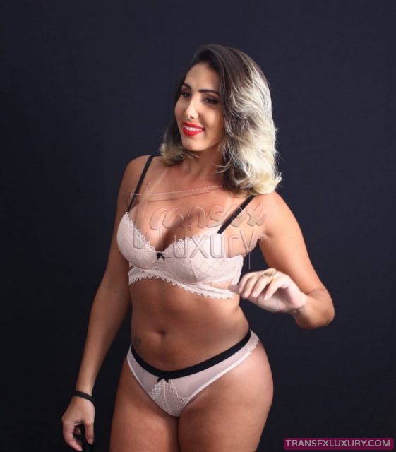 Mariah Gouveia - Foto 5 de 18