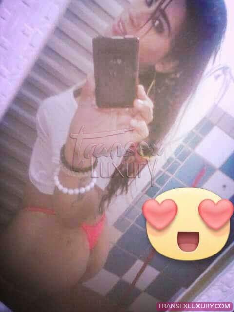 Mirella Gonçalves - Foto 36 de 48