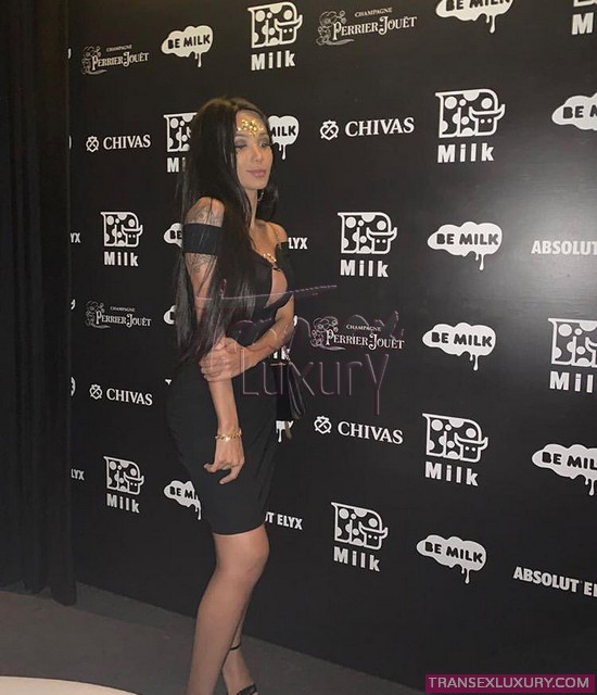 Mikaelly Zanoto - Foto 4 de 7