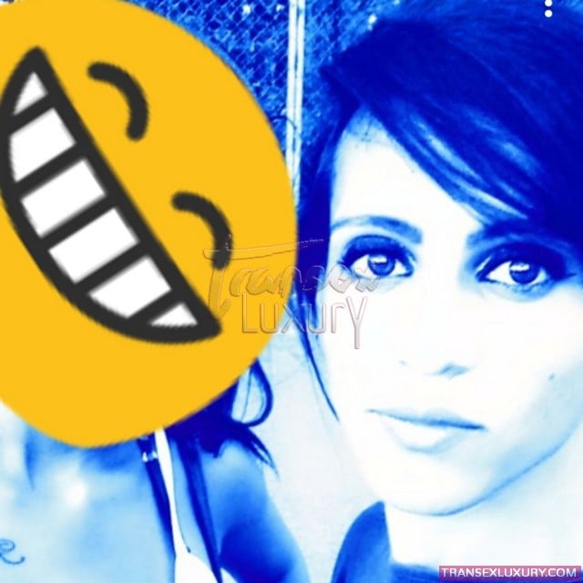 Nicole Rossi - Foto 4 de 5