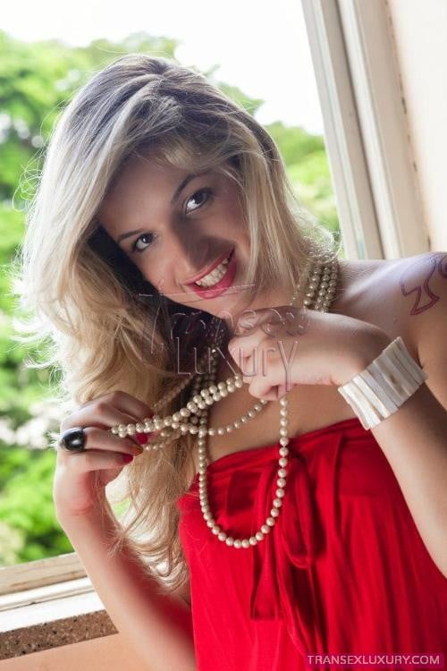 Nanda Molinari - Foto 2 de 79