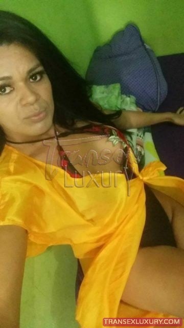 Naomy Guimarães - Foto 24 de 41