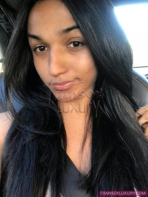Nicole Ferraz - Foto 9 de 36