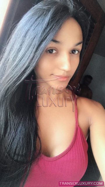 Nicole Ferraz - Foto 11 de 36
