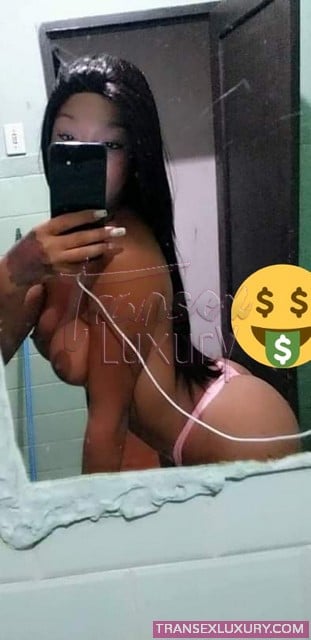 Natália Oliver - Foto 2 de 6