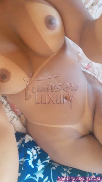 Nicole Hilton - Foto 15 de 59