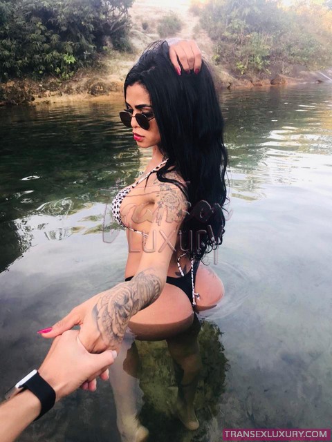 Nicoly Ferraz - Foto 34 de 35