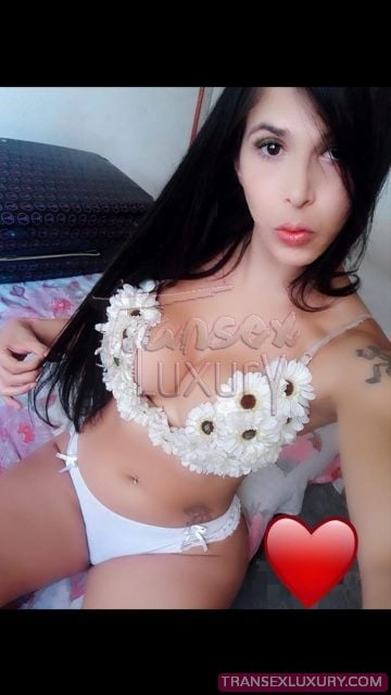 Nicole Rodrigues - Foto 2 de 61