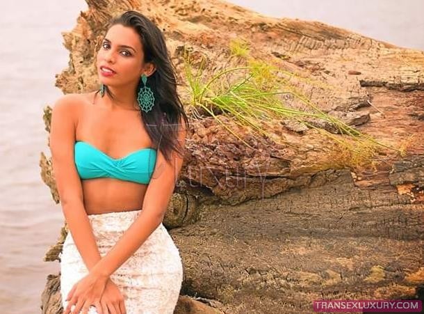 Nicolle Fantine - Foto 2 de 6