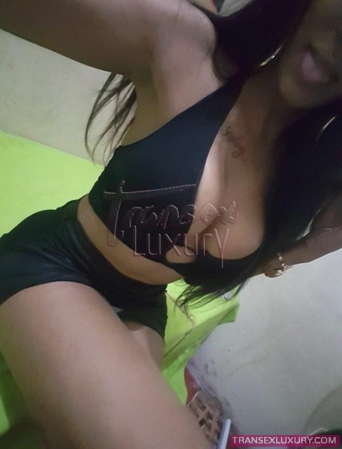 Nicolly Hilton - Foto 22 de 49