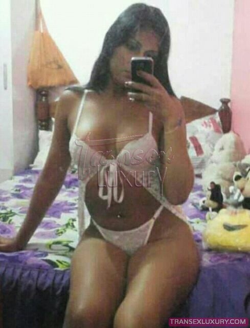 Nicolly Lins - Foto 26 de 50