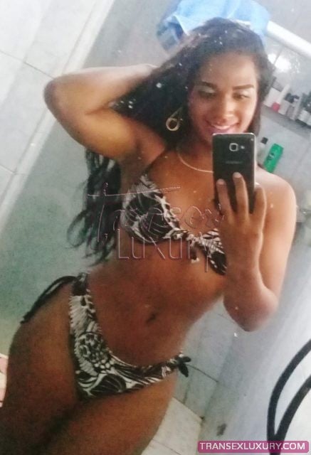 Nicolly Marley - Foto 10 de 18