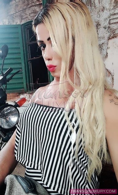 Nicoly Lima - Foto 4 de 55