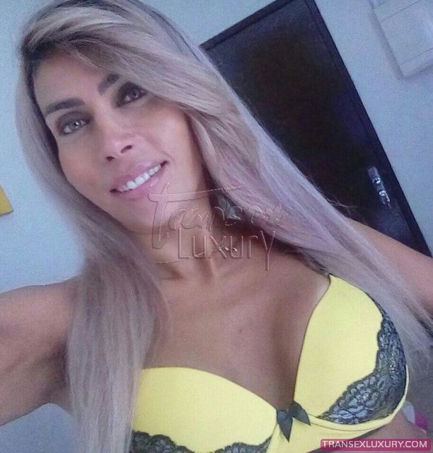 Paula Gaúcha - Foto 18 de 25