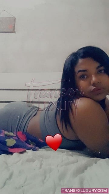Paolla Pellaryn - Foto 1 de 7