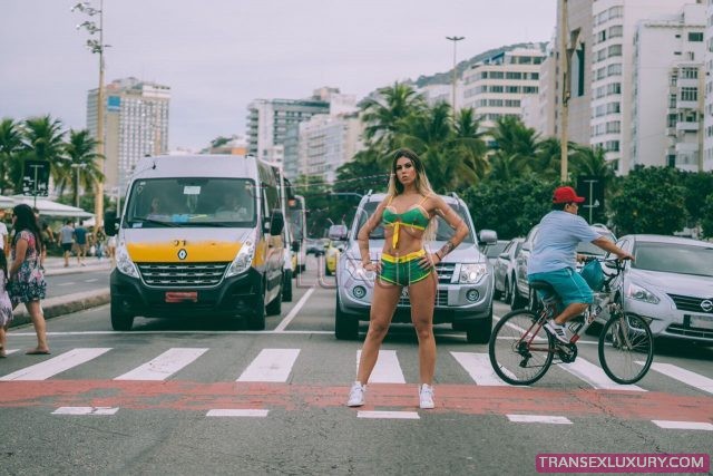Paula Prado Operada - Foto 48 de 115