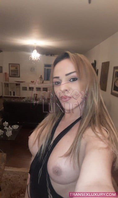 Rafaella Katz - Foto 6 de 16