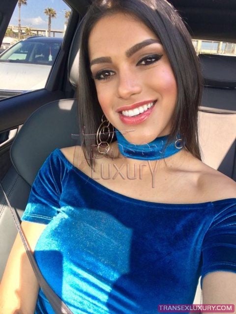 Raika Ferraz - Foto 12 de 14