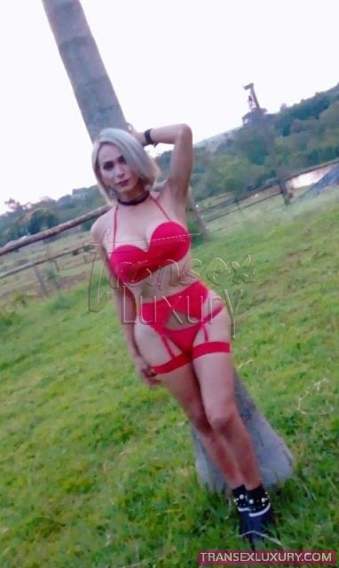 Rafaela Ricco - Foto 1 de 13