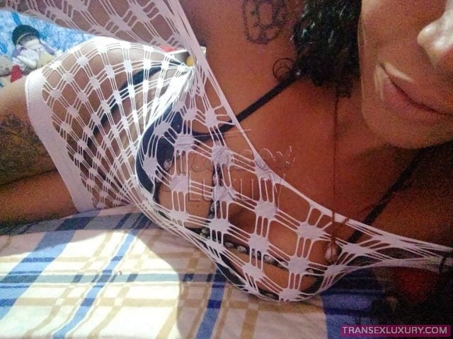 Ruby Svetlana - Foto 1 de 16
