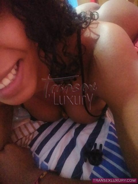 Ruby Svetlana - Foto 3 de 16