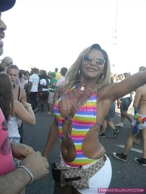 Shenna Anderson - Foto 15 de 32