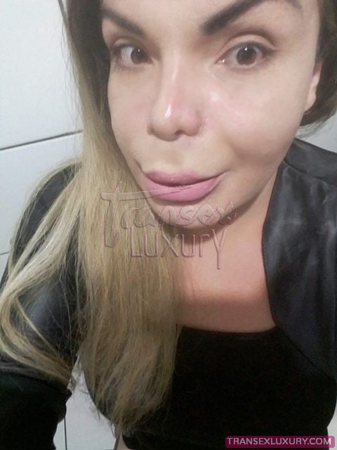 Gia Gunn - Foto 17 de 30