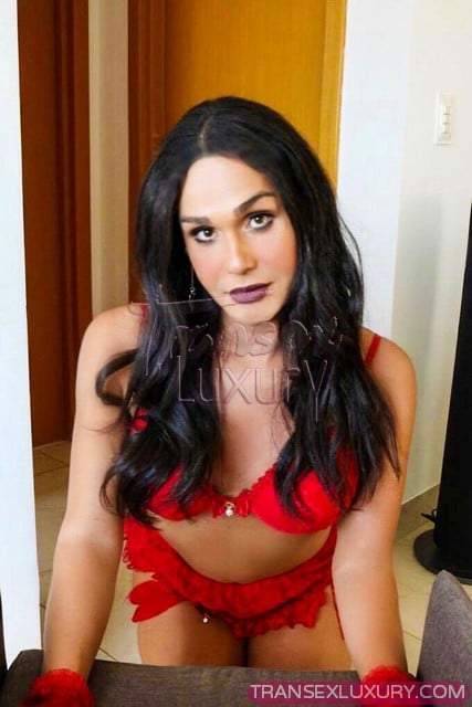 Sabrina Oliveira - Foto 10 de 19