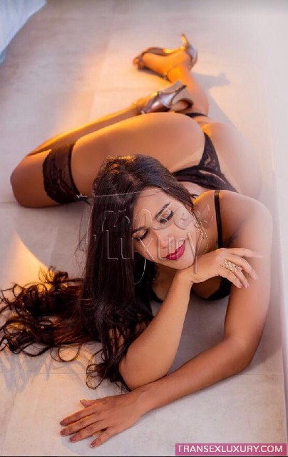 Sthefany Lins - Foto 11 de 18