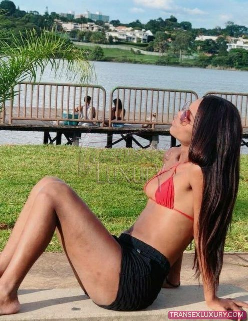 sofhia-queiroz