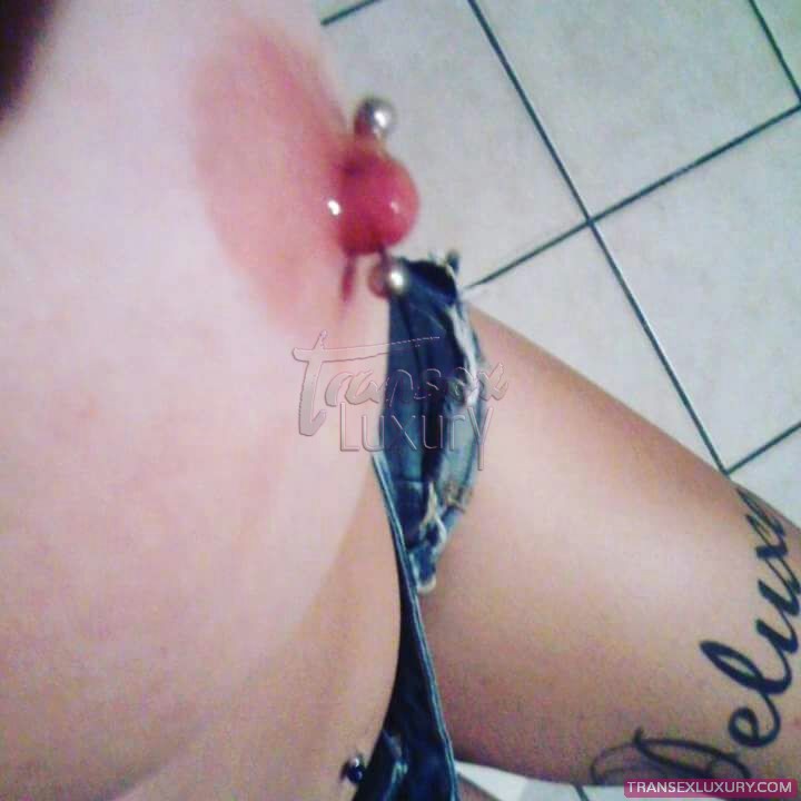 Stella Ferrari - Foto 29 de 39