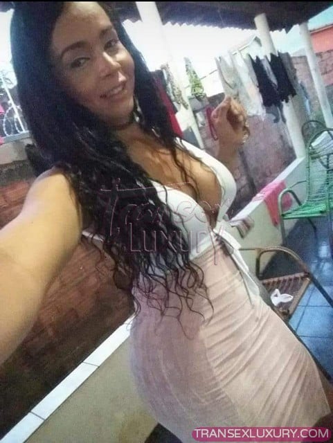 Sthephany - Foto 6 de 8