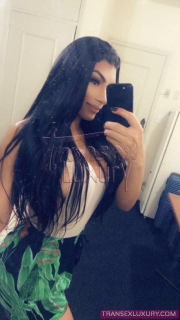 Suellen Oliveira - Foto 92 de 159