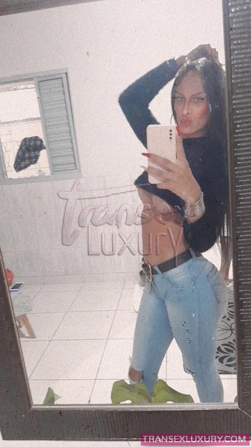 Thalita Parlatolly - Foto 10 de 18