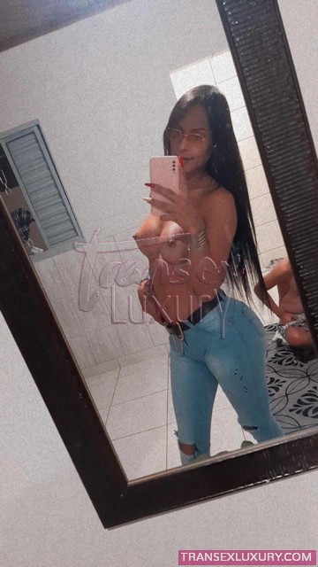 Thalita Parlatolly - Foto 11 de 18