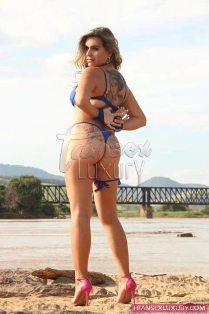 Thábata Assis - Foto 1 de 10