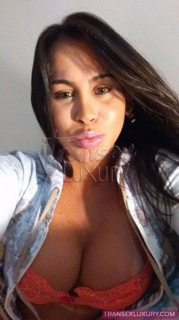 thays-cavalcante