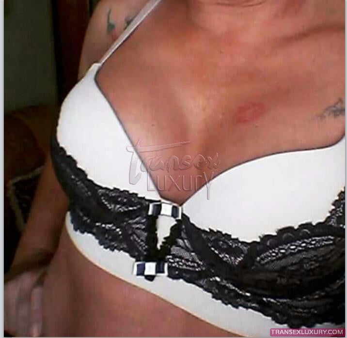 Thabata Trans - Foto 6 de 8