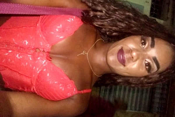 Camila Sampaio Travesti com Local em Santa Teresinha, Mesquita