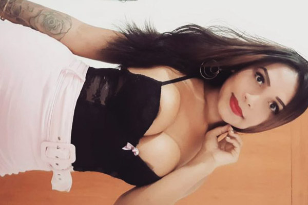 Eshley Sánchez Travesti com Local em São Paulo