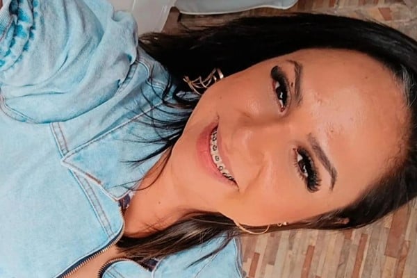 Leandra Caiçaras Travesti com Local em Belford Roxo