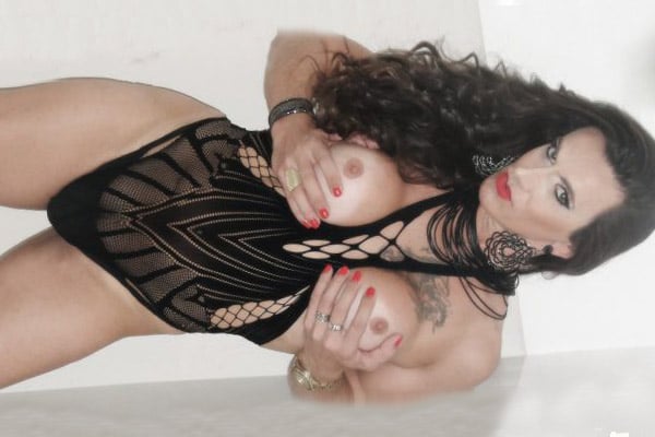 Letícia Gaúcha Travesti com Local em Lagoão, Araranguá