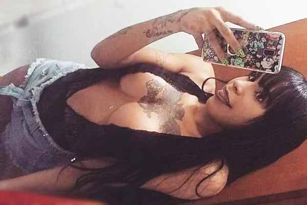 Mayara Rodrigues Travesti com Local em Magé