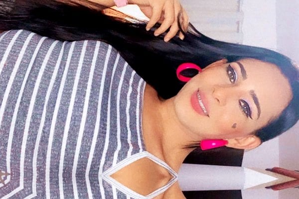 Rebeca Franco Travesti com Local em Joinville