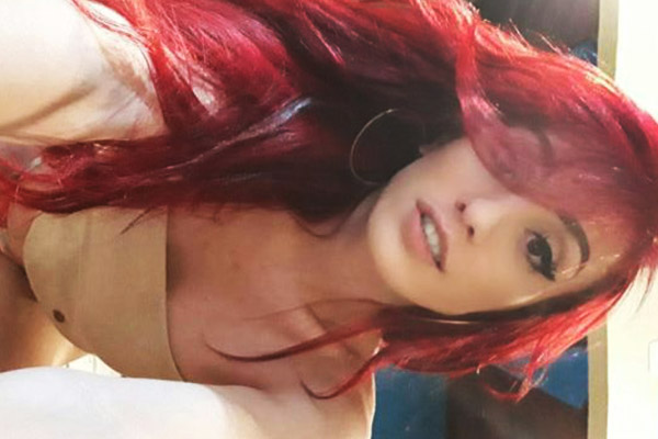 Renata Travesti com Local em Asa Norte, Brasília